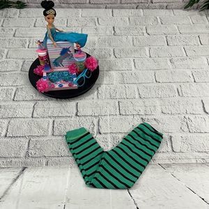 Girl’s Carters Just One You Black & Green Stretchable Striped Leggings (5T) W01